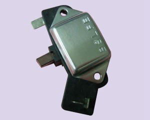 IH203