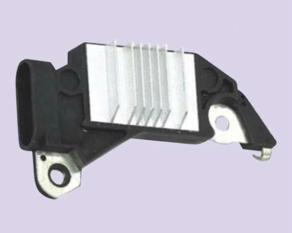 D703